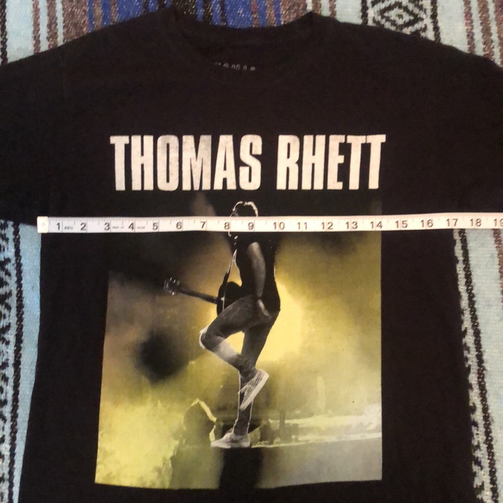 Thomas Rhett Concert Tee Shirt - Picture 6 of 6